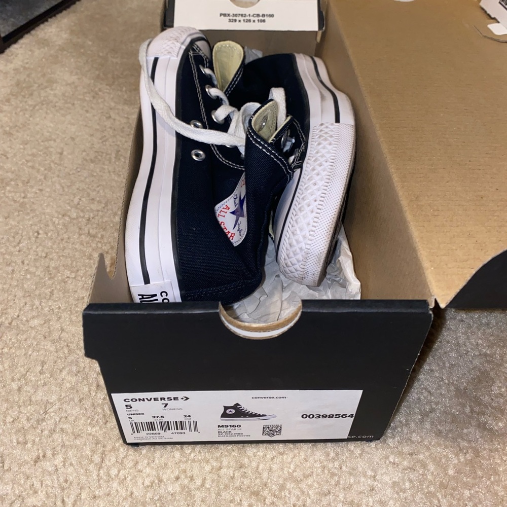 COPY - Size 7 womens converse